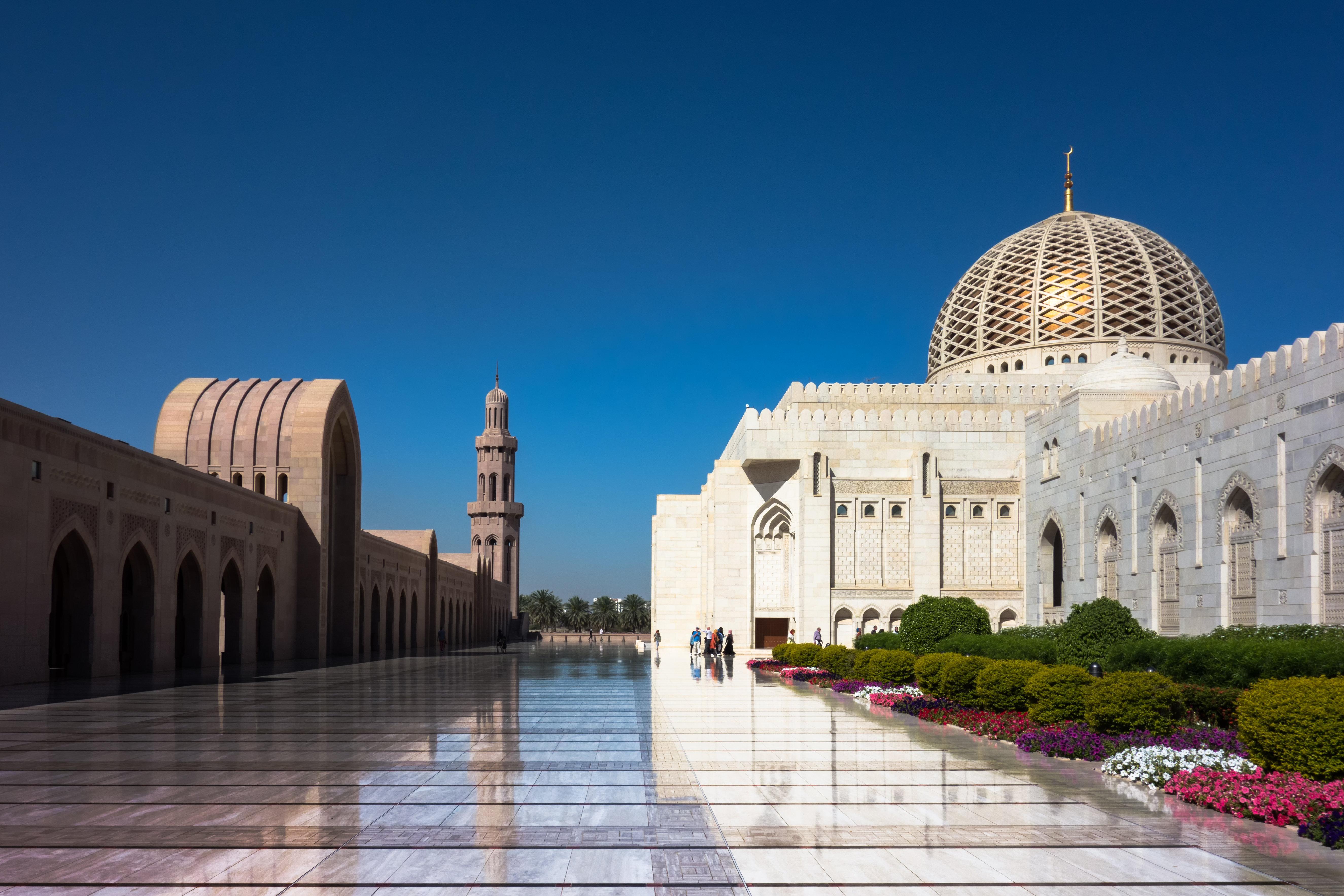 Crowne Plaza Muscat, An Ihg Hotel Buitenkant foto